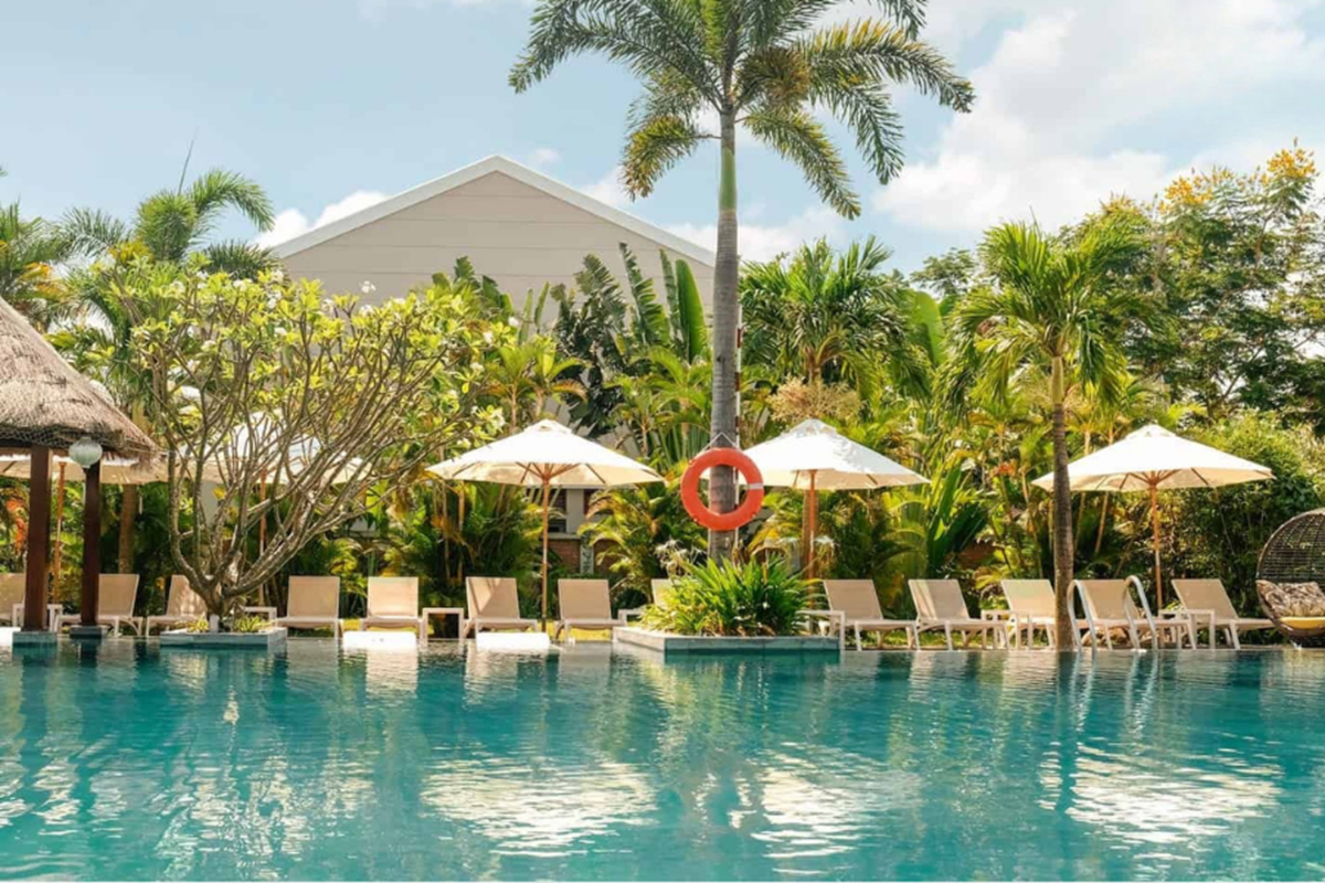 silk-sense-hoi-an-river-resort-gay-an-tuong-voi-khong-gian-xanh-ven-song-co-co