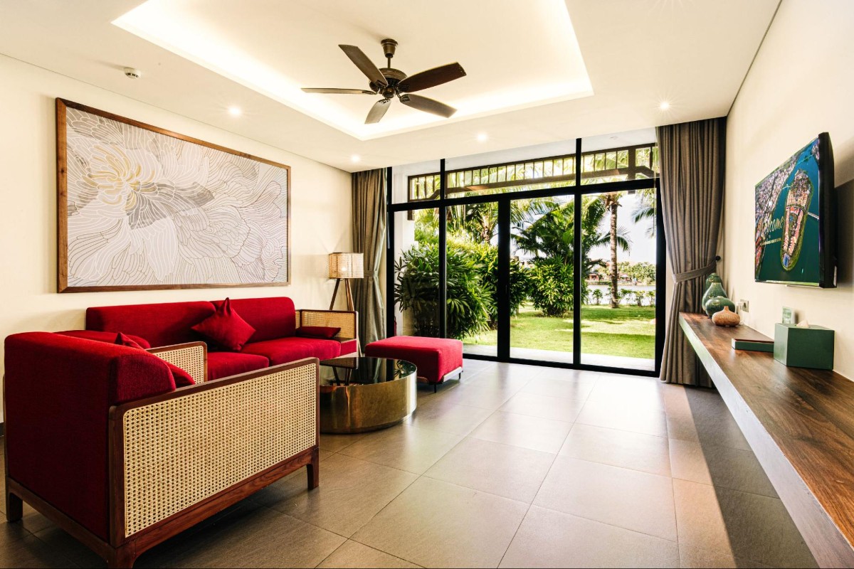khong-gian-tri-lieu-tai-zense-spa-noi-nhung-lieu-trinh-thao-moc-dia-phuong-giup-co-the-va-tam-tri-duoc-tai-tao-sau-hanh-trinh-kham-pha-pho-co