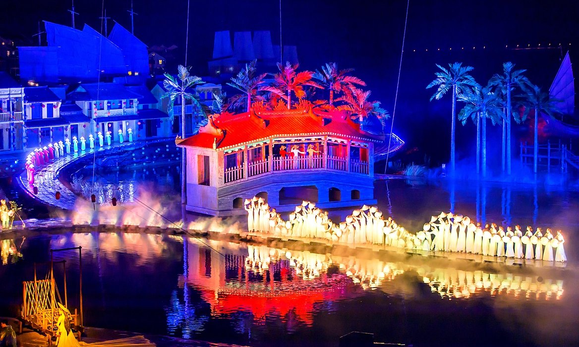 (Image caption) Hoi An Memories is one of the outstanding live-action shows when visiting Hoi An