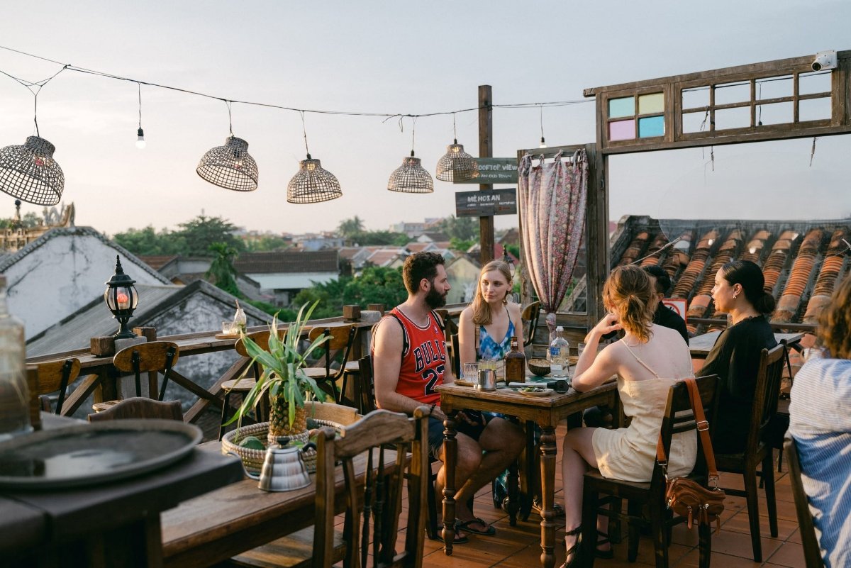 Mê Hội An Rooftop – quán cà phê tầng thượng ngắm phố cổ Hội An