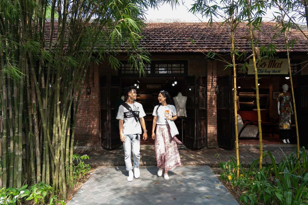 Một số điểm check in trong khu làng Lụa