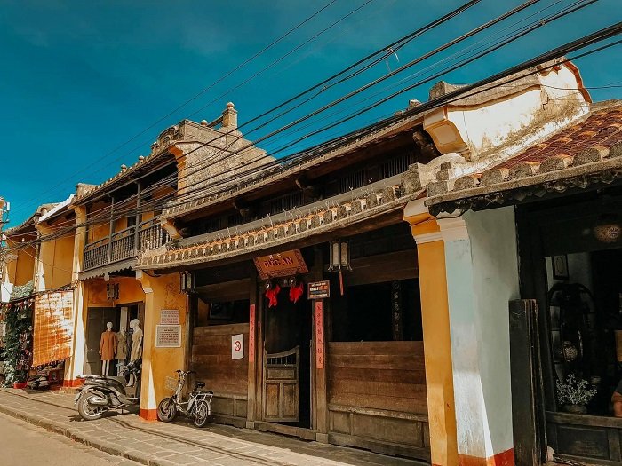Nhà Đức An từng là hiệu sách, nhà in và tiệm thuốc Bắc