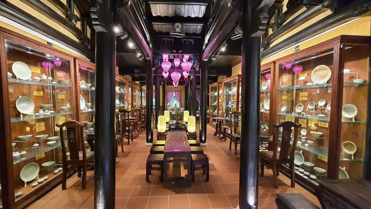 Dau An Phuong Dong reflects the refined charm of old Hoi An